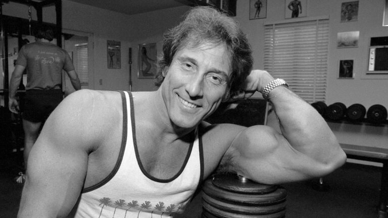 Bodybuilder and fitness expert Frank Zane, a three-time Mr. Olympia inside his health club, April 27, 1984 in Palm Springs, California